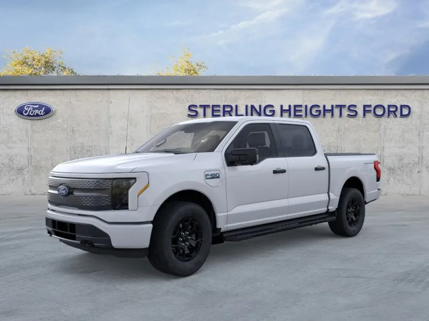 2025 Ford F-150 Lightning XLT photo 1