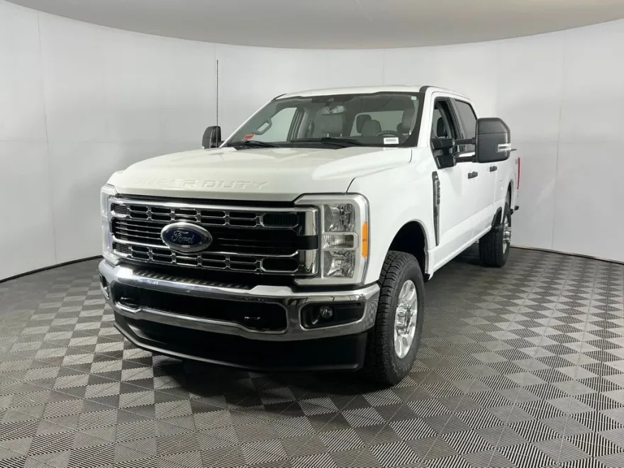 2023 Ford F-250 photo 1