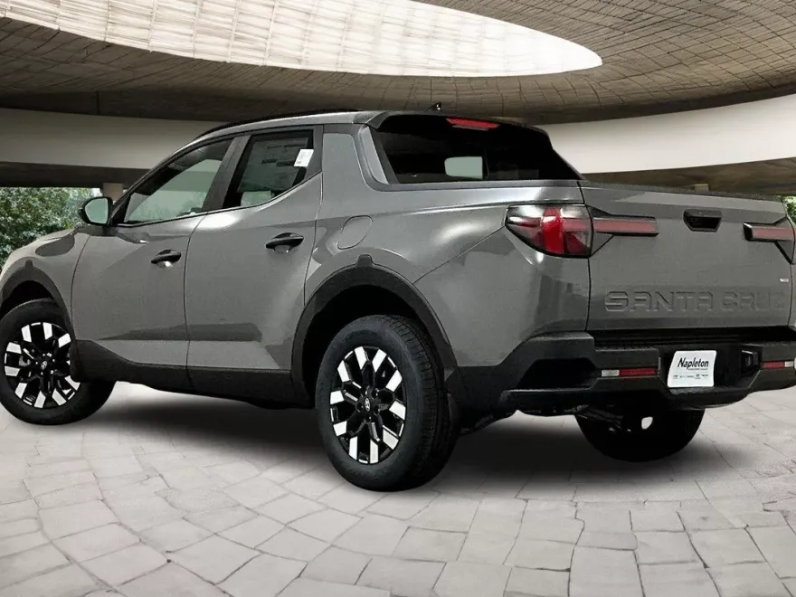 2025 Hyundai Santa Cruz SEL Activity photo 1