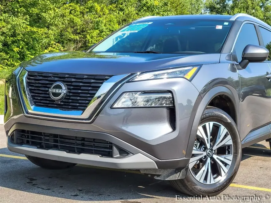 2023 Nissan Rogue SV photo 1