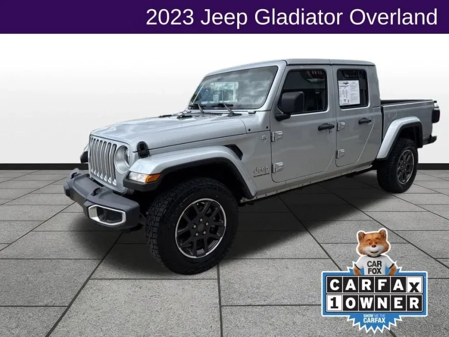 2023 Jeep Gladiator Overland photo 1