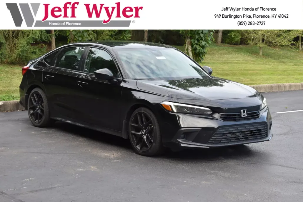 2023 Honda Civic Sport photo 1