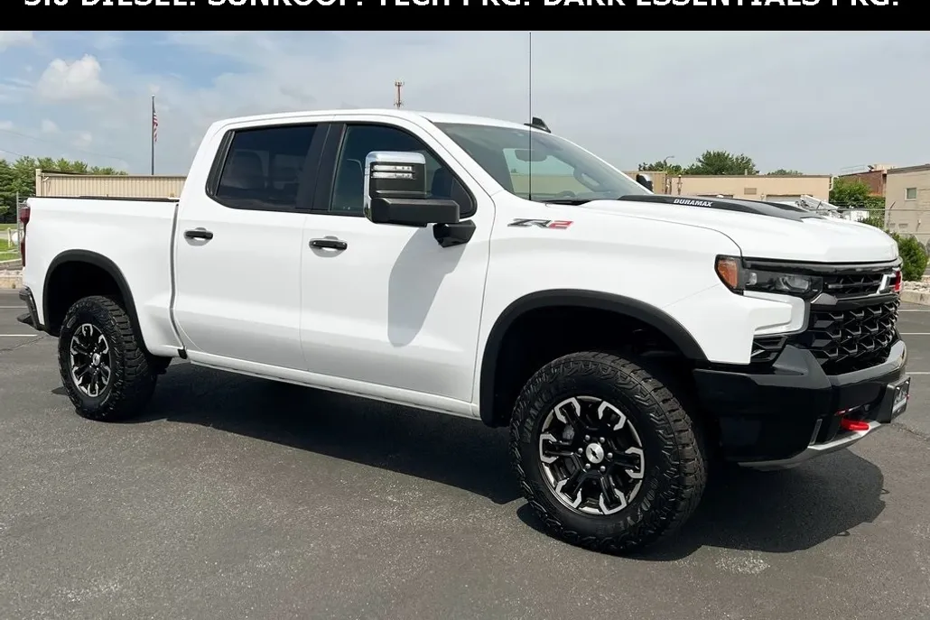 2024 Chevrolet Silverado 1500 ZR2 photo 1