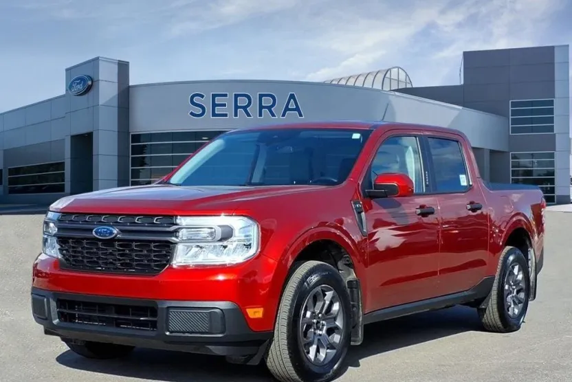 2022 Ford Maverick XLT photo 1
