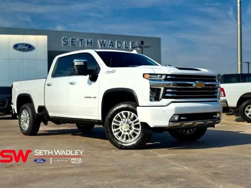 2022 Chevrolet Silverado 3500HD High Country Z71 photo 1