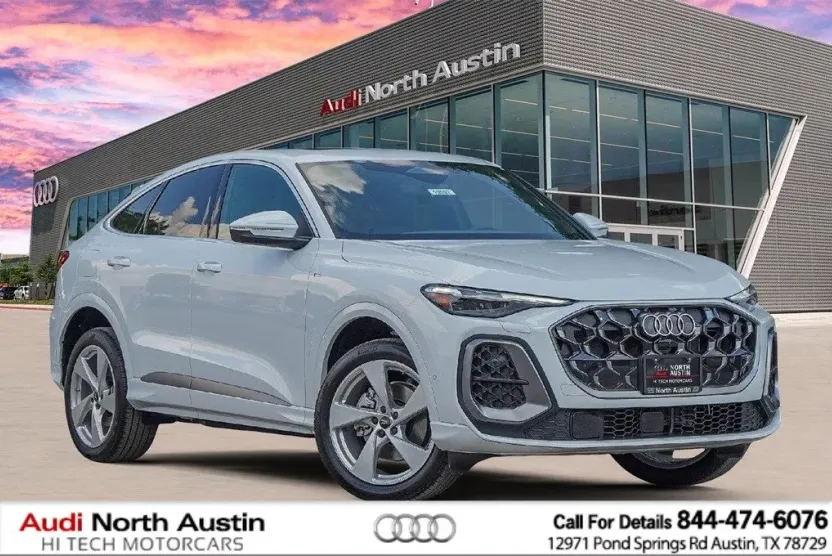 2025 Audi Q5 Sportback Premium Plus photo 1