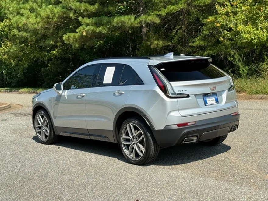2019 Cadillac XT4 Sport photo 1