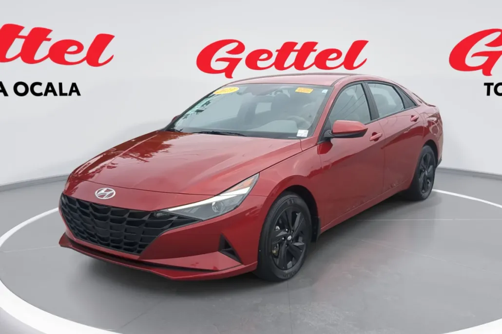 2023 Hyundai Elantra Hybrid Blue photo 1