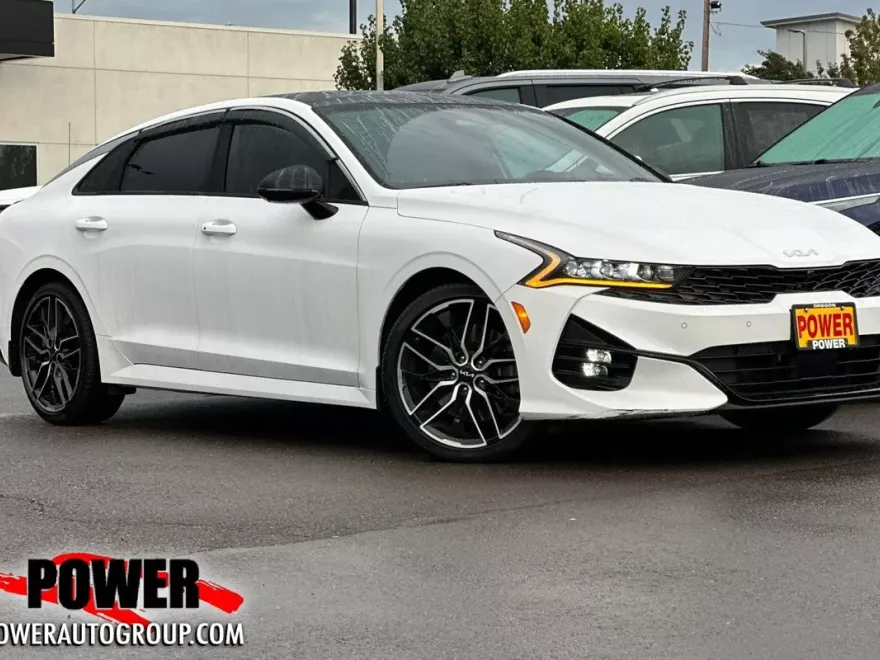 2024 Kia K5 GT photo 1