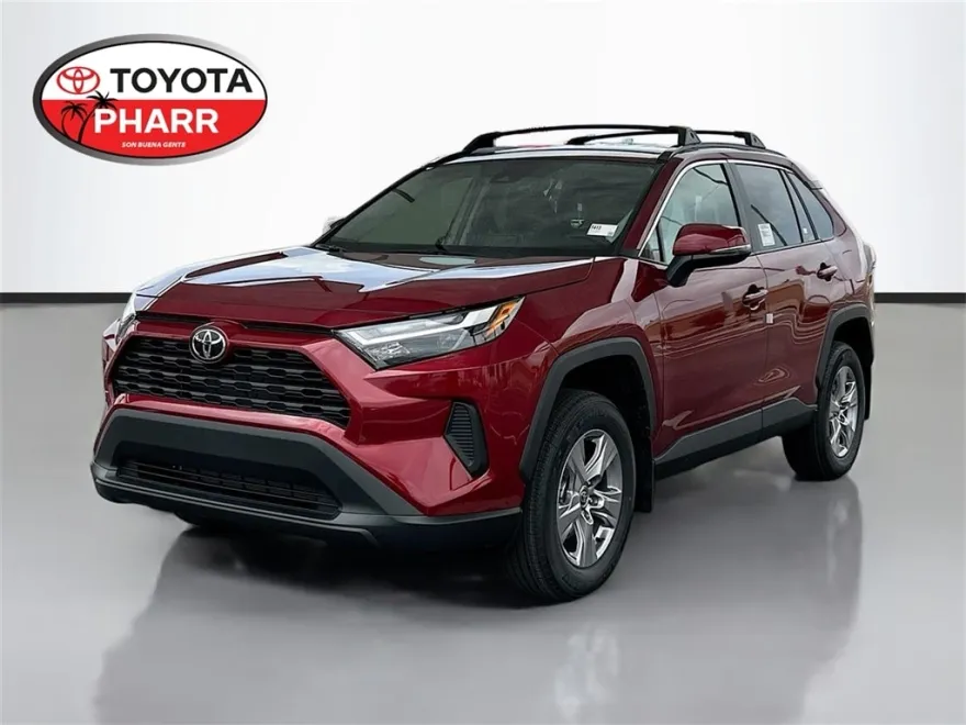 2025 Toyota RAV4 XLE photo 1