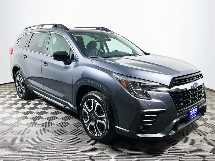 2024 Subaru Ascent Limited photo 1