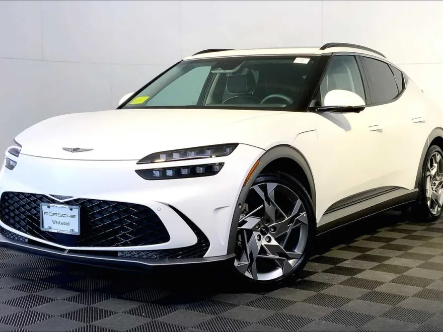 2023 Genesis GV60 Performance photo 1