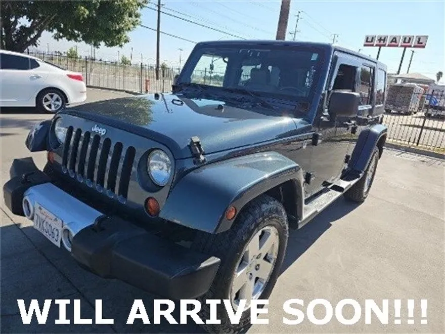 2008 Jeep Wrangler Unlimited Sahara photo 1