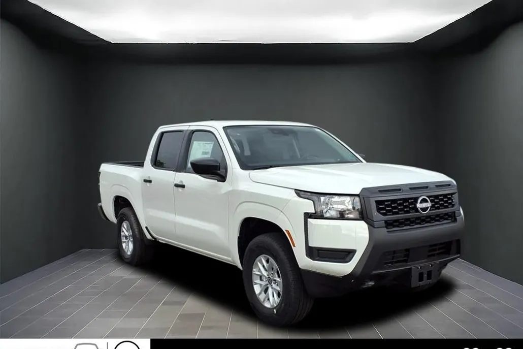 2025 Nissan Frontier Crew Cab S photo 1