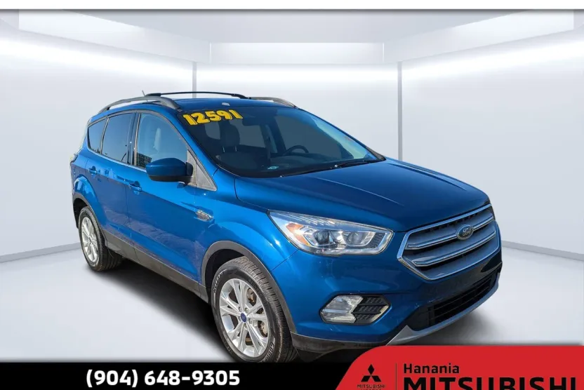 2018 Ford Escape SEL photo 1