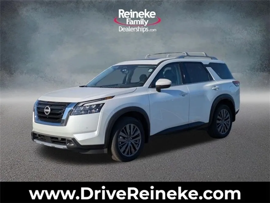 2025 Nissan Pathfinder SL photo 1