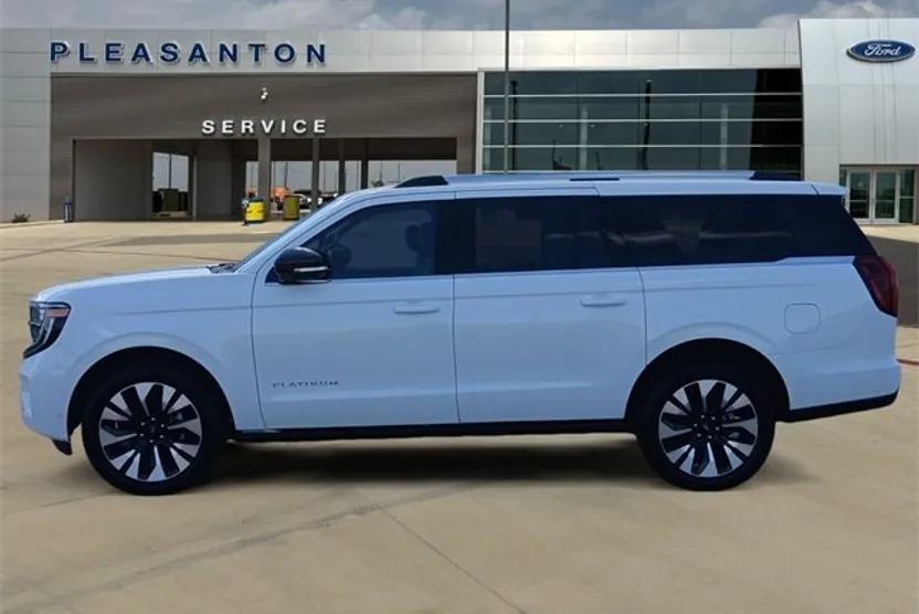 2025 Ford Expedition Platinum MAX photo 1