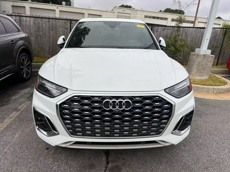 2022 Audi Q5 S line Premium Plus Sportback photo 1