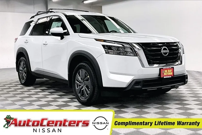 2025 Nissan Pathfinder SV photo 1