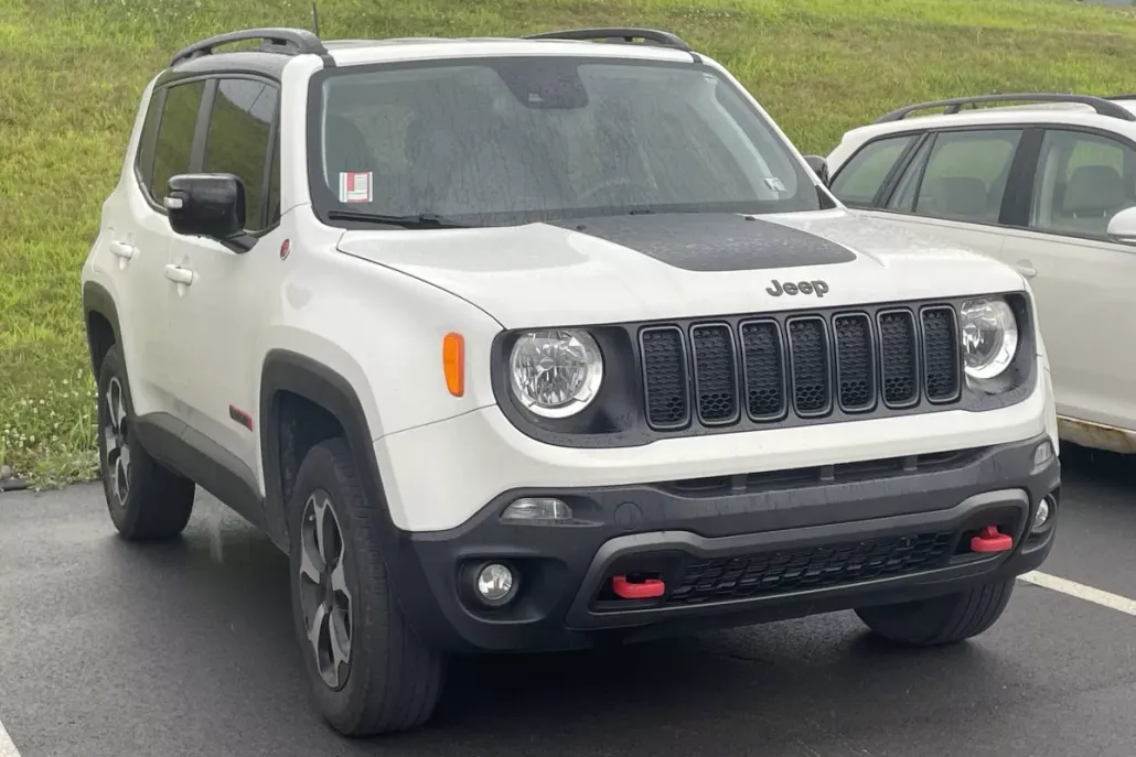 2022 Jeep Renegade Trailhawk photo 1