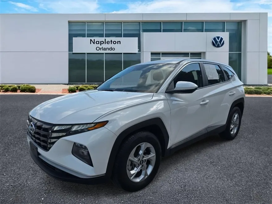 2024 Hyundai Tucson SE photo 1