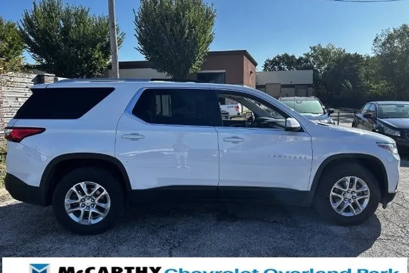 2018 Chevrolet Traverse Cloth 1LT photo 1