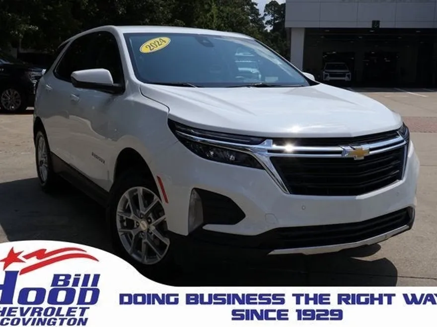 2024 Chevrolet Equinox LT photo 1