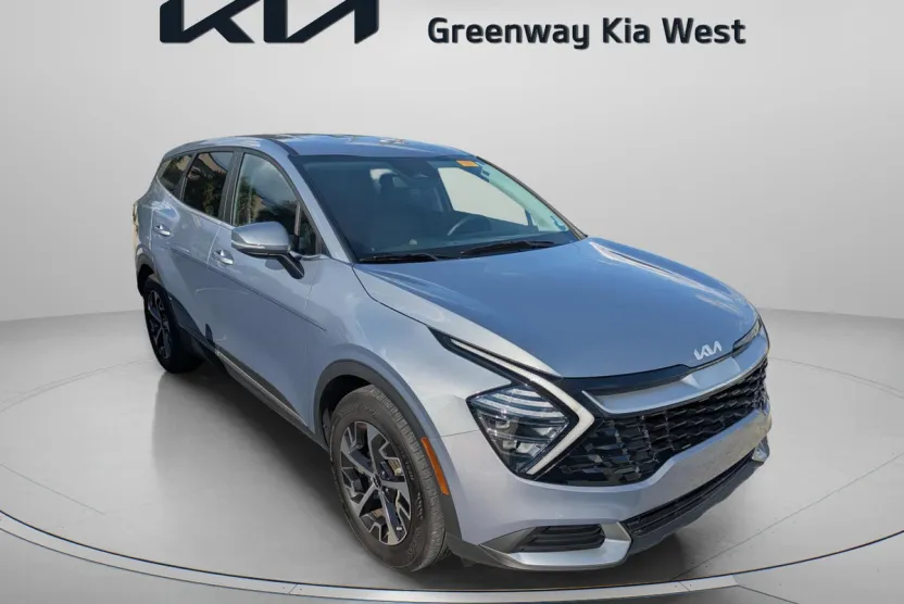 2025 Kia Sportage EX photo 1