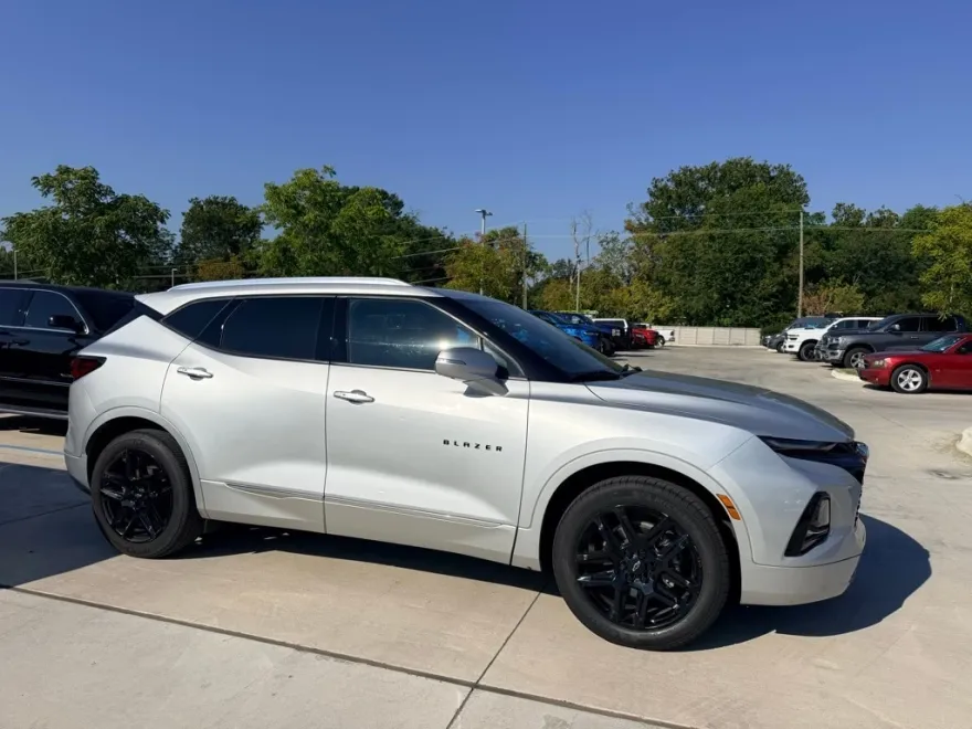 2021 Chevrolet Blazer Premier photo 1