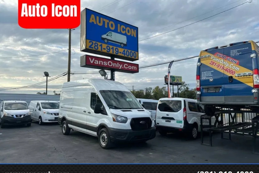 2023 Ford Transit Cargo photo 1