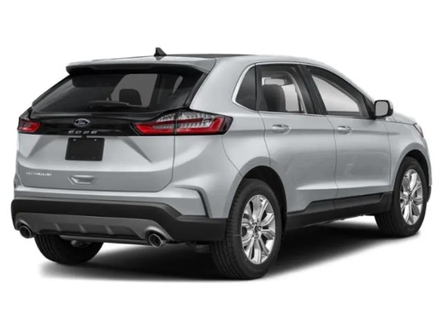 2022 Ford Edge Titanium photo 1