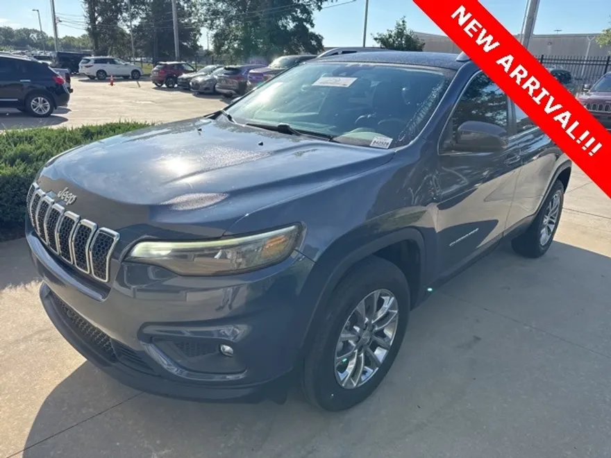 2021 Jeep Cherokee Latitude Lux photo 1