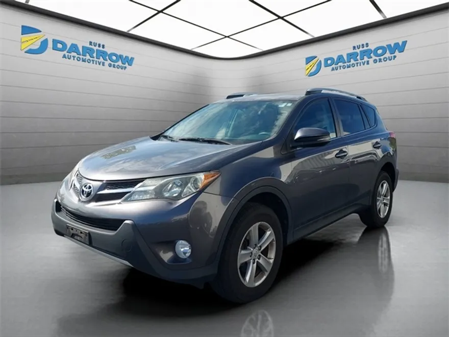 2013 Toyota RAV4 XLE photo 1