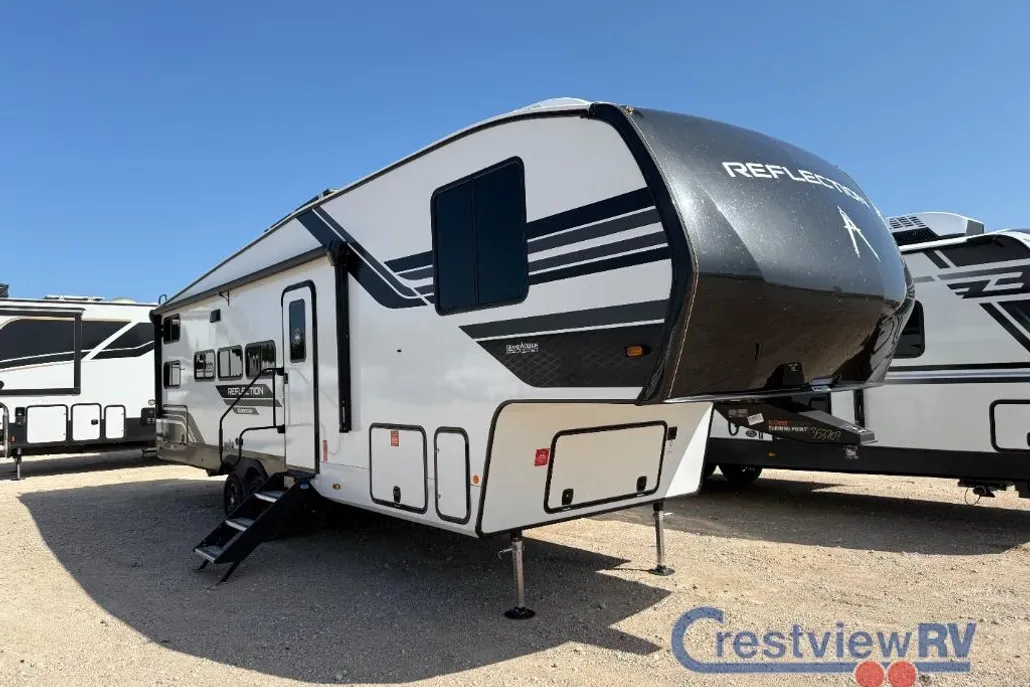 2026 Grand Design Recreational Reflection Narrow Body photo 1