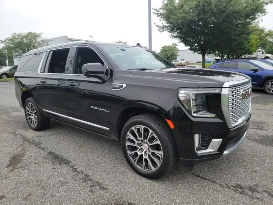 2022 Gmc Yukon XL Denali photo 1