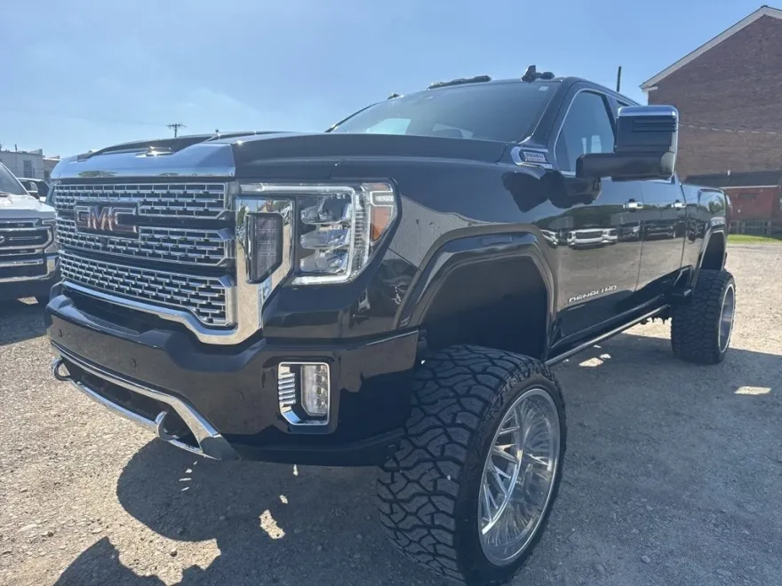 2023 Gmc Sierra 2500 HD Denali photo 1