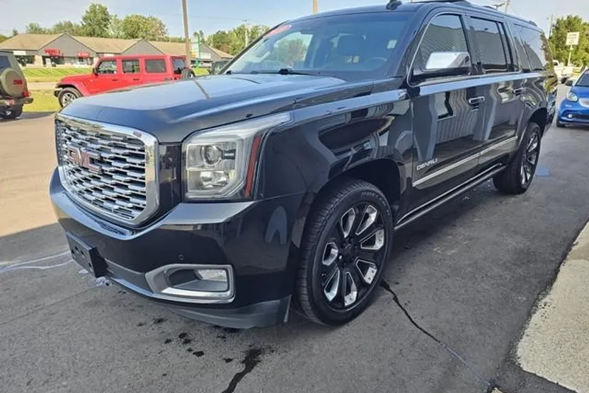 2020 Gmc Yukon XL Denali photo 1