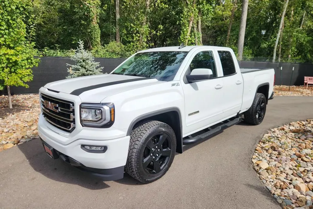 2018 Gmc Sierra 1500 SLE photo 1