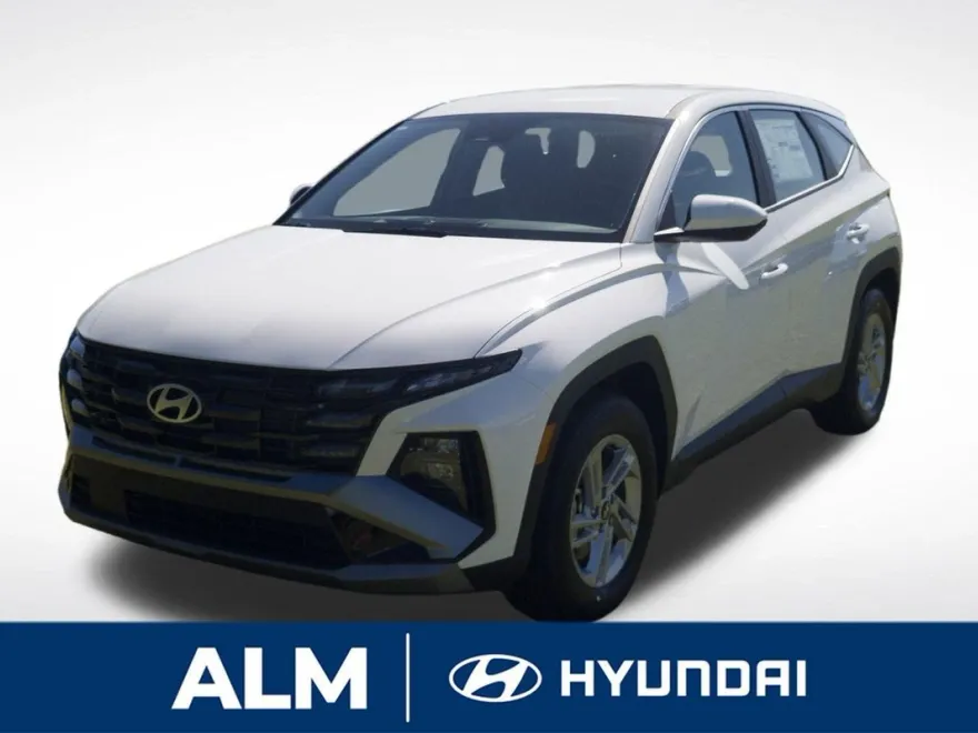 2025 Hyundai Tucson SE photo 1