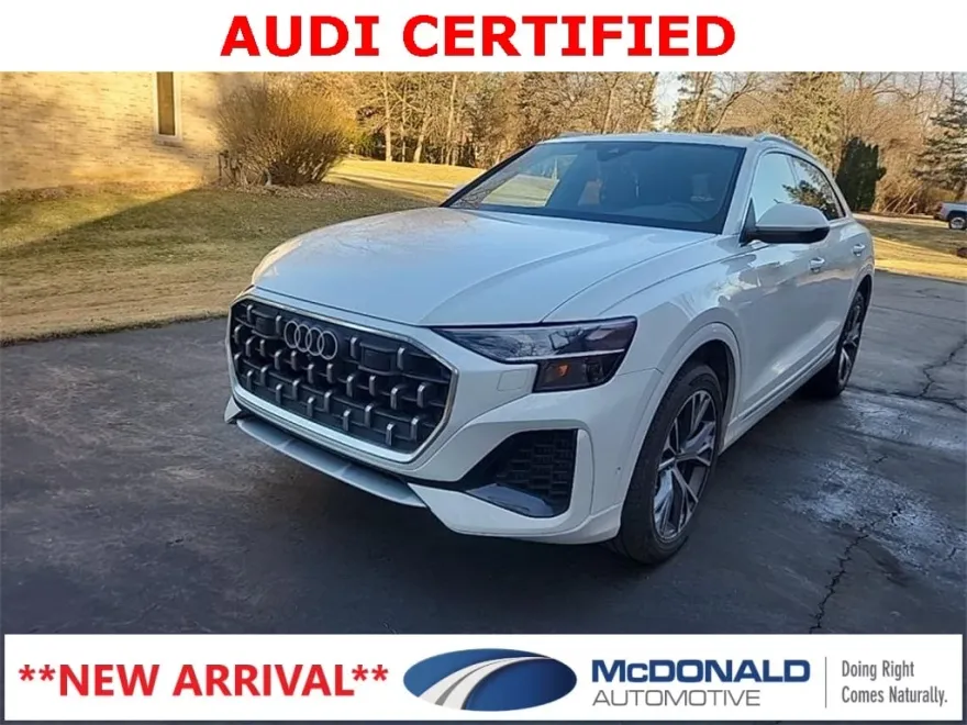 2024 Audi Q8 55 Premium photo 1
