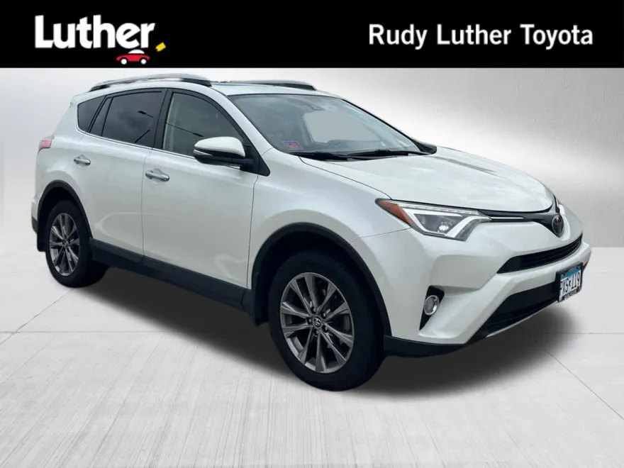 2018 Toyota RAV4 Limited photo 1