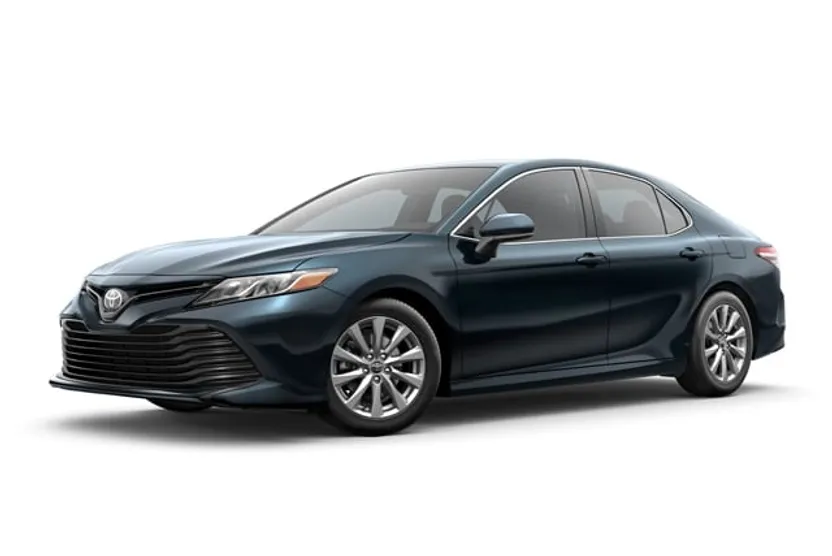 2018 Toyota Camry LE photo 1