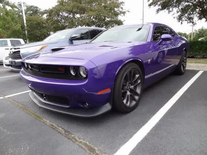 2023 Dodge Challenger R/T Scat Pack photo 1