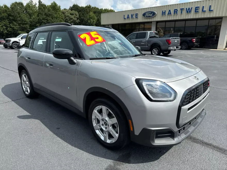 2025 Mini Countryman S photo 1
