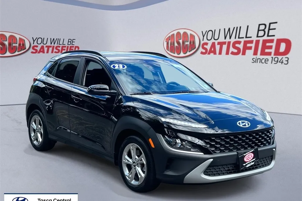 2023 Hyundai Kona SEL photo 1