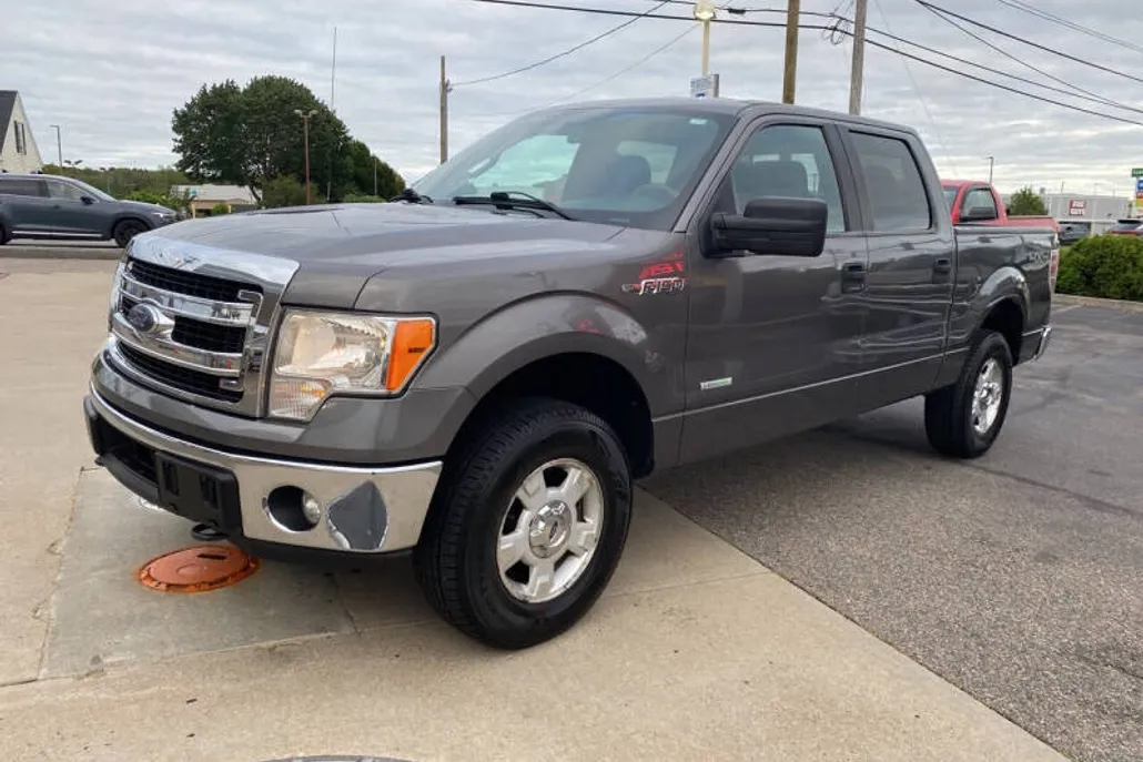 2014 Ford F-150 XLT photo 1