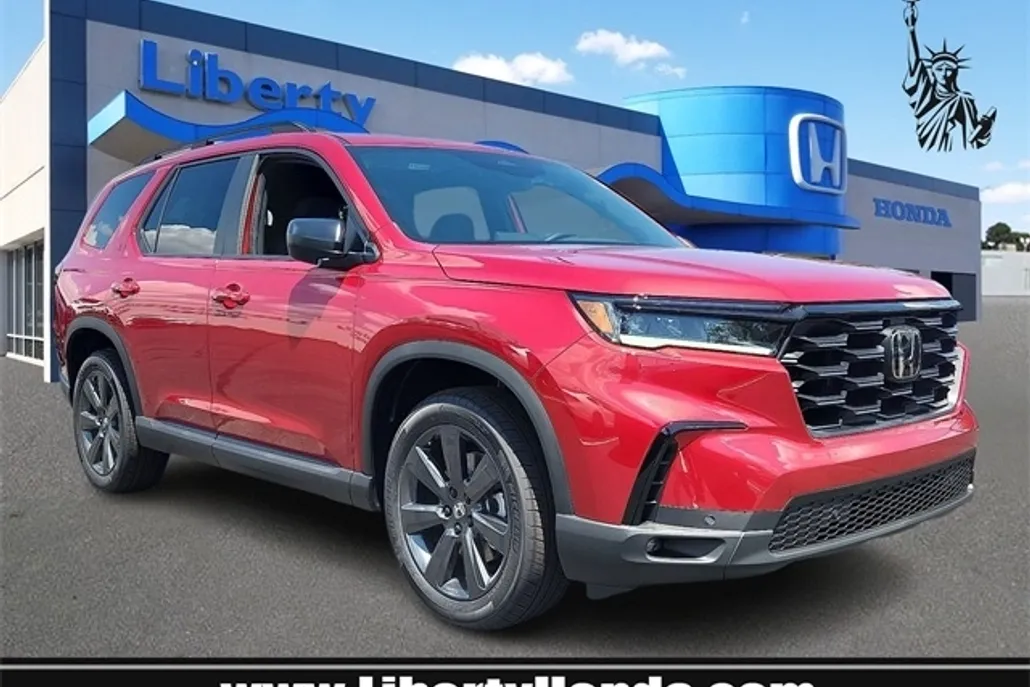 2025 Honda Pilot Sport photo 1