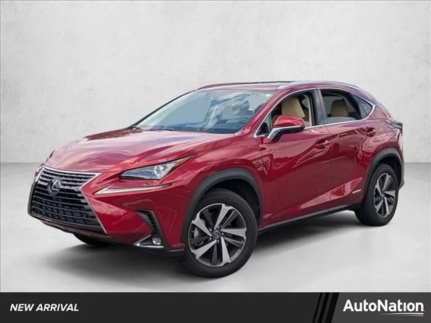 2021 Lexus NX 300h photo 1
