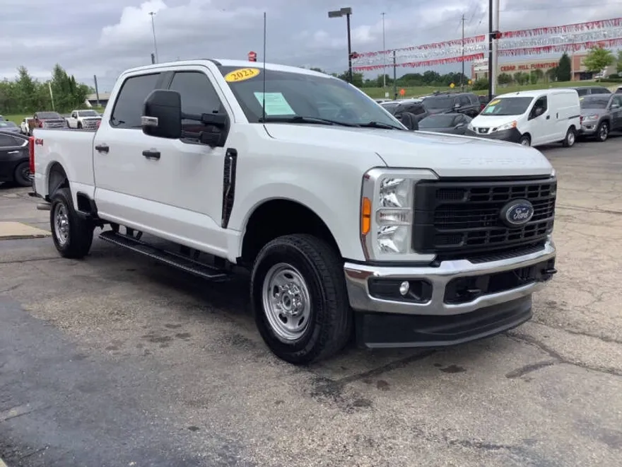 2023 Ford F-250 XL photo 1