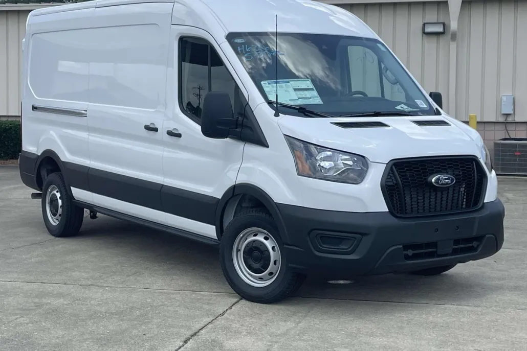 2025 Ford Transit Cargo Van photo 1